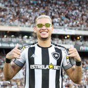 Durcesio conta valor que Botafogo ofereceu de salário a Rafael Navarro e lamenta atual situação no Palmeiras: 'Carreira pode até acabar'