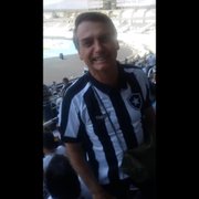 Bolsonaro publica vídeo com camisa do Botafogo e parabeniza clube pelo título da Série B