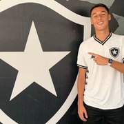 Botafogo contrata lateral-esquerdo da Cabofriense para reforçar a equipe sub-20