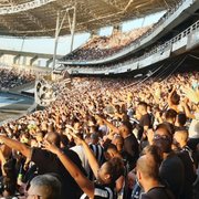 Dinheiro novo: Botafogo registra crescimento e projeta faturar mais com sócio-torcedor em 2022