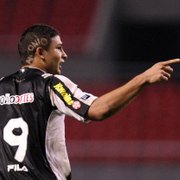 Timaço de torcedores... Elkeson confirma tendência no Botafogo