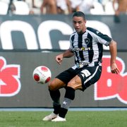 Cogitado no Bahia, Felipe Ferreira segue com contrato ativo no Botafogo após fechamento da janela