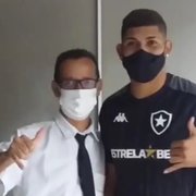 Erison veste camisa do Botafogo e inicia avaliações para virar reforço