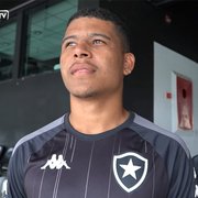 Botafogo: Vinícius Lopes fratura dedo e vai passar por cirurgia; Klaus se lesiona; Matheus Nascimento e Hugo testam positivo para Covid-19