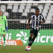 Menos de um ano após frase sobre Real Madrid, Kanu vê ‘novo cenário’ no Botafogo: ‘Graças a Deus as coisas tem melhorado’