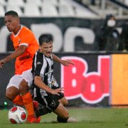 Enderson Moreira admite primeiro tempo ruim do Botafogo: &#8216;Abaixo daquilo que temos condições e capacidade&#8217;