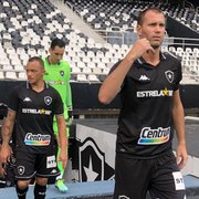 Botafogo joga de preto contra o Madureira em luto pela morte de Moïse Kabagambe