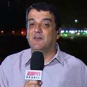 Colunista: ‘Luís Castro optar pelo Botafogo mesmo tendo oferta do Corinthians seria loucura’