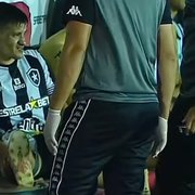 Mais uma lesão no Botafogo? Ronald pede para sair contra a Portuguesa com dores na coxa