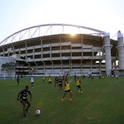 Botafogo aguarda chegada de Luís Castro e será o último clube do Rio a liberar treinos para a imprensa