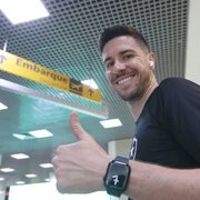 Gustavo Sauer agradece apoio da torcida e celebra primeiro jogo pelo Botafogo: ‘Feliz por estrear com a camisa mais tradicional’
