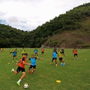 Contratações do Botafogo no fim da janela ‘incham’ elenco para 38 atletas, e mais jovens podem reforçar time B