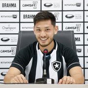 Oyama revela emoção da família com volta ao Botafogo e projeta estádio cheio domingo: &#8216;Estou tão empolgado quanto a torcida&#8217;