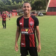 Maykon Douglas, do Vitória e ex-Seleção, é mais um reforço do Botafogo para o time B