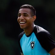 Victor Sá: 'Nunca imaginei voltar para o Brasil, mas o projeto do Botafogo me seduziu'