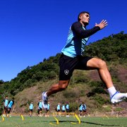 Erison, do Botafogo, está na lista de reforços sugerida por Jorge Jesus ao Fenerbahçe, diz jornal turco