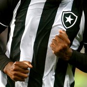 Coleção 2022 de uniformes do Botafogo será uma &#8216;edição especial&#8217; e diferente das peças provisórias usadas no início do Brasileirão