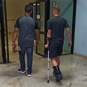 Após deixar jogo com bota ortopédica, Lucas Fernandes treina sem limitações e não deve ser problema no Botafogo