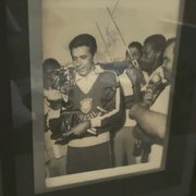Família de Nilton Santos põe à venda fotos históricas autografadas pelo ídolo do Botafogo