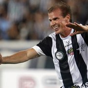 Ídolo do Botafogo, Túlio Maravilha vai voltar a jogar profissionalmente aos 52 anos