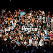 Botafogo x Fluminense tem 15 mil sócios garantidos e setor Leste Inferior esgotado