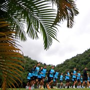 Botafogo tem 12 desfalques por questões físicas contra o Internacional, cinco com lesões musculares, segundo canal