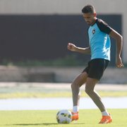 Lucio Flavio vê com bons olhos volta de Juninho ao Botafogo: 'Conheço bem o atleta'