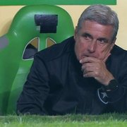 Momento tenso! Não é fácil a vida de técnico do Botafogo