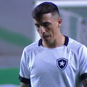 Botafogo decide não renovar com Saravia para 2023, e lateral buscará novo clube