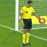 Punição? Após atuação desastrosa em Inter x Botafogo, Sávio Pereira Sampaio não é escalado em semana de Copa do Brasil