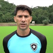 Cuesta admite que Botafogo não tem dado resposta dentro de campo e busca reação contra o São Paulo: ‘Temos que nos impor’