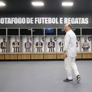 John Textor explica saída do Twitter e avisa: ‘Tenho boas ideias de me comunicar com os torcedores do Botafogo de forma mais útil’