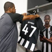Botafogo chega a duas finalistas e pode anunciar nova fornecedora de material esportivo em agosto
