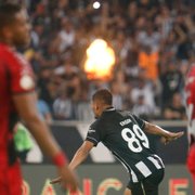 Noriega: 'Botafogo tem potencial de crescimento. Pode sim sonhar com vaga na Sul-Americana sem passar sufoco'