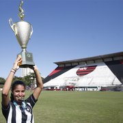 Com Giovanna Waksman, Botafogo vence final contra o Flamengo e é campeão do Metropolitano Sub-13