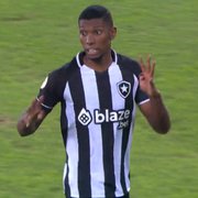 Kanu agradece apoio da torcida do Botafogo: &#8216;Hoje competimos, mas precisamos dar muito mais&#8217;
