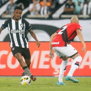Pedrinho cita falta de repertório ofensivo do Botafogo: 'É muito pouco depender do Jeffinho, que normalmente dá boa resposta'
