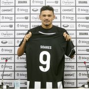Tiquinho Soares será relacionado e poderá estrear pelo Botafogo diante do Fortaleza