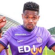Sanfrecce Hiroshima aceita proposta, e Júnior Santos está perto de fechar com o Botafogo por empréstimo