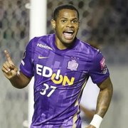 Botafogo tem conversas por atacante Júnior Santos, do Sanfrecce Hiroshima