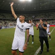 Comentarista vê ‘sinais tardios’ de evolução no Botafogo e elogia Tiquinho Soares: ‘Vai ocupar espaço de Erison com mais qualidade’