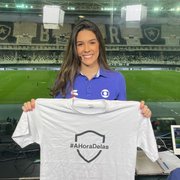 Narradora Renata Silveira adere à campanha &#8216;A Hora Delas&#8217; e é novamente pé-quente para o Botafogo