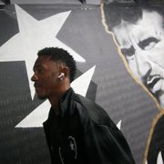 Botafogo terá lucro de 1.000% com Jeffinho no empréstimo ao Lyon