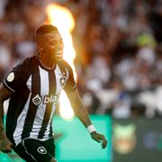 Comentarista destaca Tchê Tchê como melhor contratação do novo Botafogo: ‘Montagem do time para 2023 passa por ele’