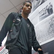 Botafogo escalado com Lucas Fernandes e Victor Sá para duelo com São Paulo