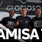 VÍDEO: sócios Camisa 7 viajam com delegação e acompanham de perto vitória do Botafogo sobre o Goiás; veja como foi