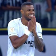 Botafogo abre negociações para o retorno de Júnior Santos, do Fortaleza