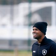 Você aprova uma possível volta de Júnior Santos ao Botafogo?