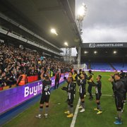 Após amistoso em Londres, Botafogo volta ao Rio nesta segunda e entra de férias; time B inicia treinos dia 15 visando o Carioca