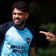 Daniel Borges desperta interesse de quatro clubes, mas quer ficar; Botafogo conta com jogador